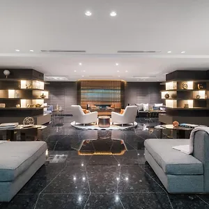 **** Hotel Paradox Canadá