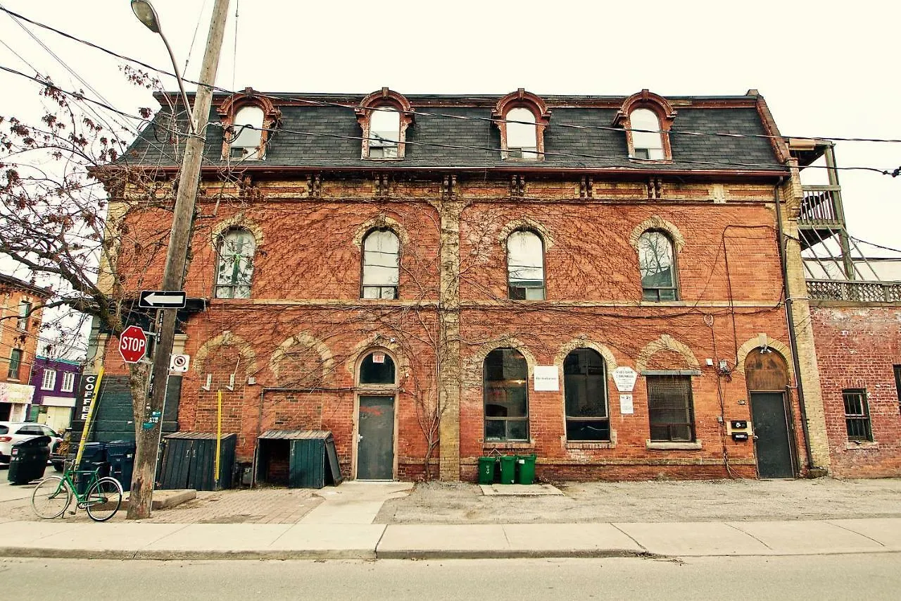 The Parkdale Hostellerie Toronto 0*,